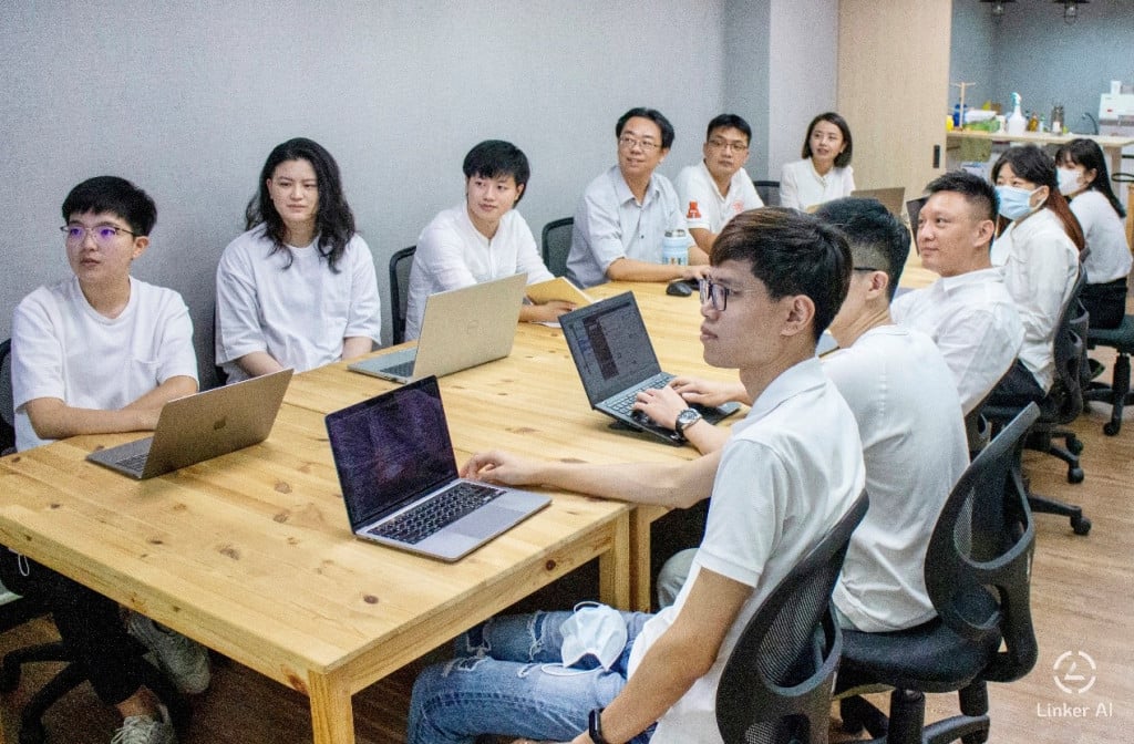 解決方案 一站式智能行銷平台領客智能行銷助中小企業突圍市場 Ai Hub